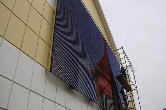Affichage mené extérieur élevé de rideau en transparent P15.625 pour la publicité de façade de médias